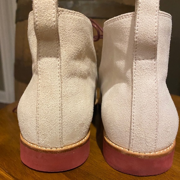 Manolo Blahnik suede booties - Picture 3 of 4